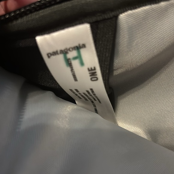 Patagonia padded mini zipper case - Picture 5 of 7